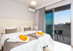 Sunset maisonette 3,pool,Near tavern and Plakias in Mariou