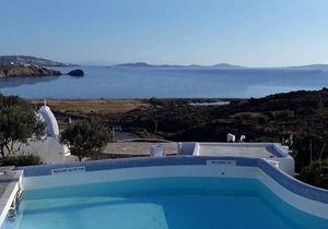 Typical Mykonian House-Choulakia in Mikonos