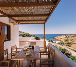 Mikra Bay Vineyard Guesthouses 