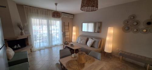 Neos Marmaras Apartment | Βalcony View Μarmaras
