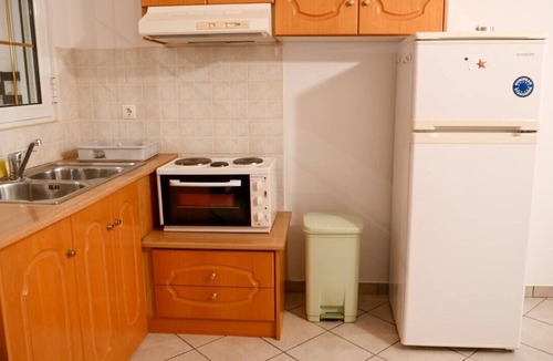 Livadi Apartment | Ενοικιαζομενα Δωματια Ματινα