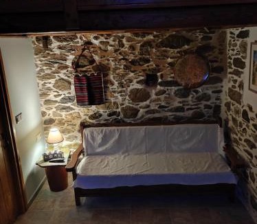 Grambia House | Πέτροκτιστο Σπίτι. Stone House