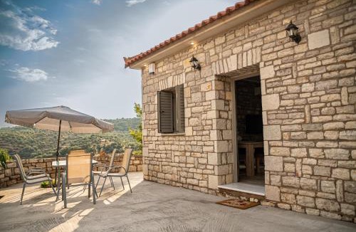Messaia Apartment | Το πέτρινο της Έυας