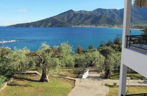 Golden Beach Apartment | 1 Bedroom Apartment with Terrace and Aegean Sea View