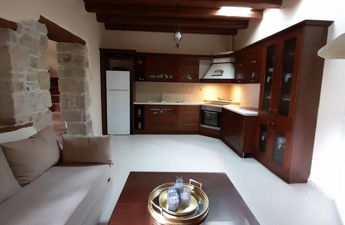 Kamilari Villa | 150τ.μ villa στο κεντρο καμηλαριου