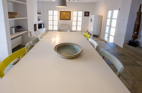 Nea Cryssi Akti Villa | 4 bedroom accommodation in Parikia