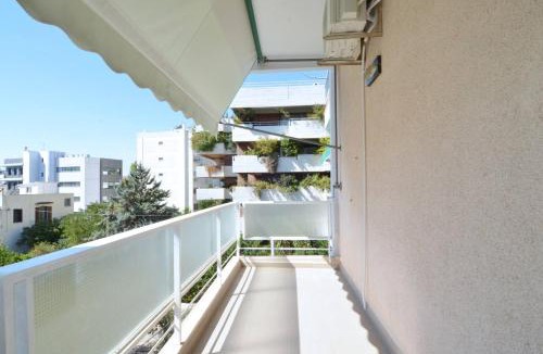 Khalandrion Apartment | A spacious minimal apartment at Chalandri