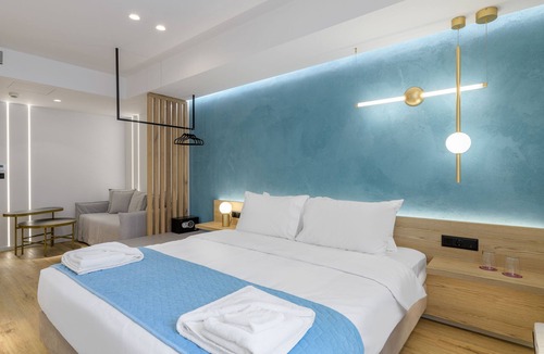 Koukaki Hotel | Acropolis Magenta