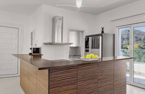 Ixia House | "Adamas Villa Rhodos" by Interhome