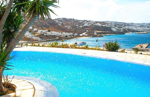 Tourlos Apartment | Adikri Villas & Suites