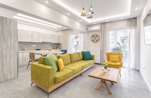 Nea Smirni Apartment | Afroditi Suite - Spacious apt, central & safe!