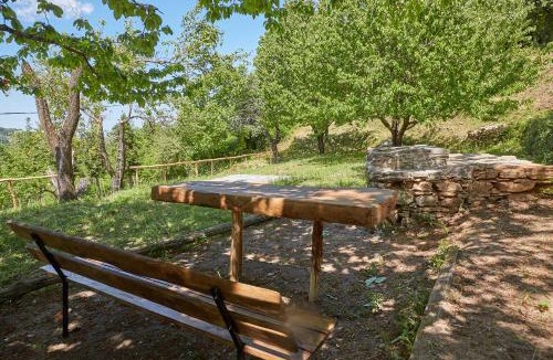 Zagora-Mouresi House | Agrotospito, a cottage to bring you back to nature