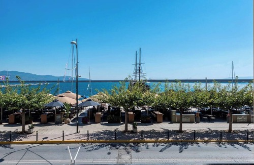 Kalamata House | Aigli Seafront Loft-Bespoke Design Gem