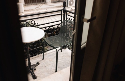 Monastiraki Hotel | Airy Athens Suites - King Size with Balcony in the Heart of Syntagma