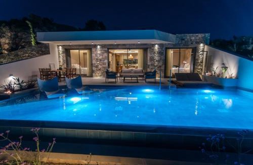 Kos Town Cabin | Akres Luxury Sea View Villas