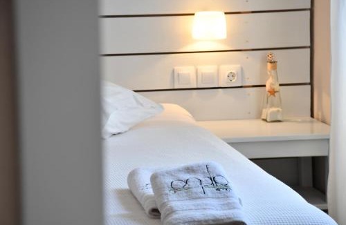 Agios Ioannis House | Akro Rooms