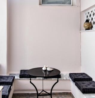 Tinos Town House | Aleka's Rooms