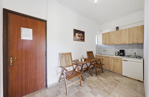 Lefkimmi Apartment | Alexandra Apartment 14 with Private Balcony & Wi-Fi