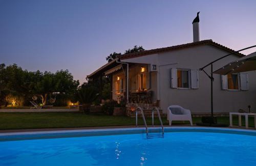 Lakopetra Villa | Always Sunday Villa