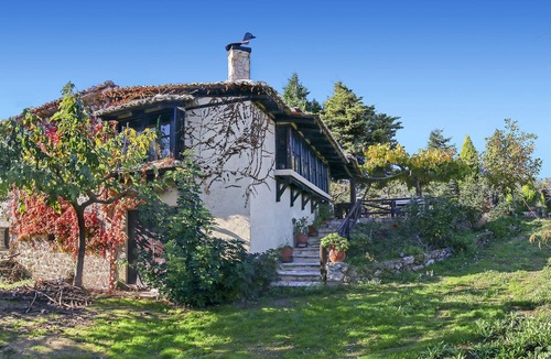 Egira Villa | Ampelos Estate – The Villa (3 bedroom villa)