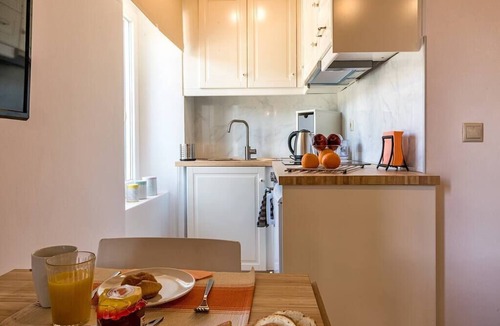 Old Town Apartment | Andrien's apartment Velissariou