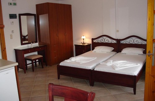 Marathokampos Apartment | Anemos Apartments