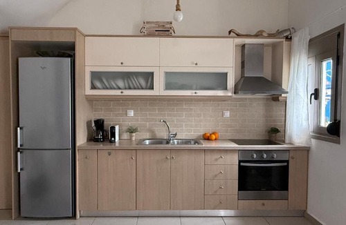 Mirtos Apartment | Anesis with yard