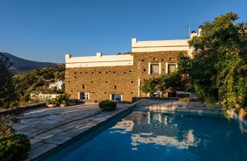 Ormos Isternion Villa | Anezas Mansion stone-built traditional villa