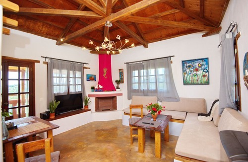 Alonissos House | Angel Sunset Suite...