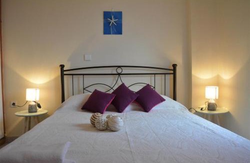 Agios Sostis Apartment | AnnaMaria House