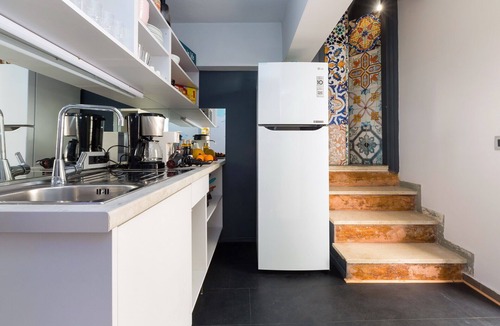 Old Town Hostel | ANNUNZIATA URBAN DEN by LOC HOSPITALITY