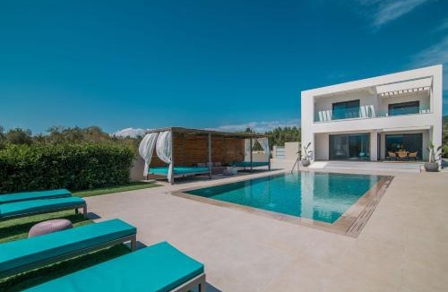 Neromilos Villa | Antonia Villa - Luxurious Serenity with Private Pool, by ZanteWize