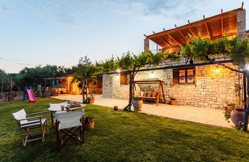 Messini Apartment | Apartment ∙ 1 bedroom ∙ 4 guests