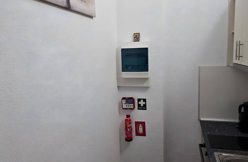 Nea Karvali Apartment | Apartment 'Beach A' with Sea View, Wi-Fi and Air Conditioning