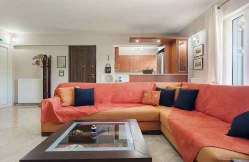 Kambi Apartment | Apartment 'Casa Zophora' with Mountain View, Wi-Fi and Air Conditioning