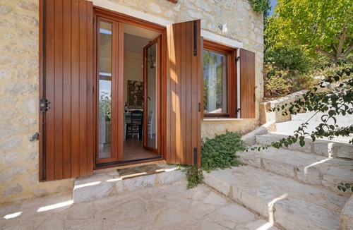 Vathy Apartment | Apartment 'Galini' with Sea View, Shared Garden and Wi-Fi