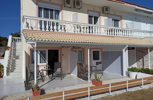 Marathias Apartment | Apartment 'Marathias 5003' with Sea View, Wi-Fi and Air Conditioning