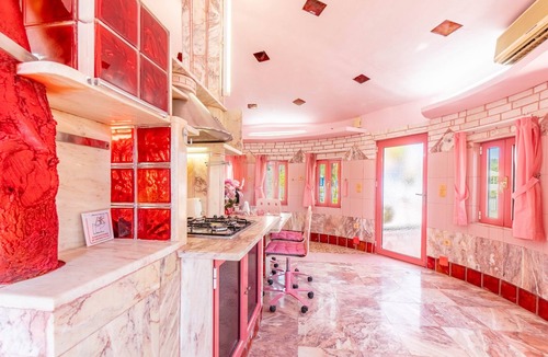 Gaios Apartment | Apartment 'Paco's Resort Barbie House' with Sea View, Wi-Fi and Air Conditioning