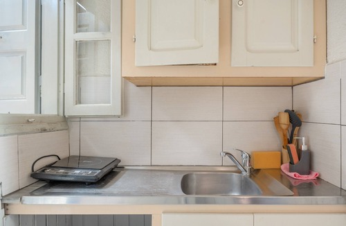 Panormos Apartment | Apartment 'Two-Bedroom No 2' with Sea View, Wi-Fi and Air Conditioning