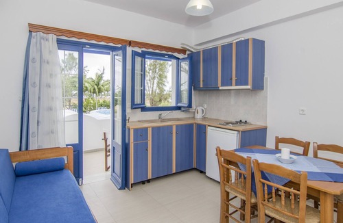 Perivolos Apartment | Apartment with Private Plunge Pool