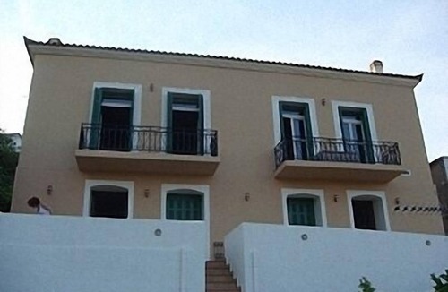 Steniai Apartment | Apartments In Stenies, Andros, Cyclades Islands, Greece With Panoramic Views