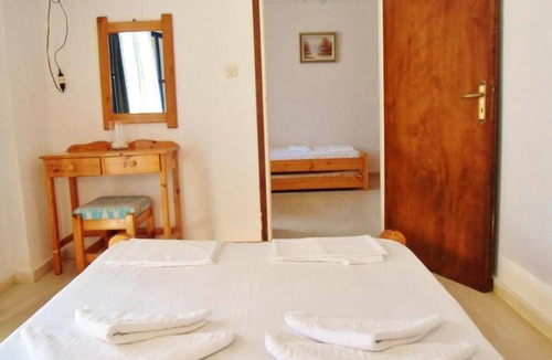 Agia Pelagia Hotel | Apollonia apartments- Cozy apartment next to the beach with sea view