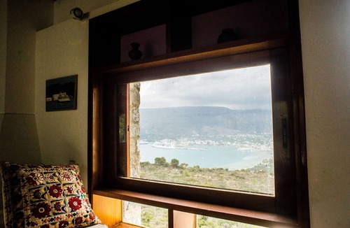 Chania House | Architect designed Cretan Sea Vista