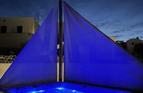 Megalochori Apartment | Argy's Luxury Caves