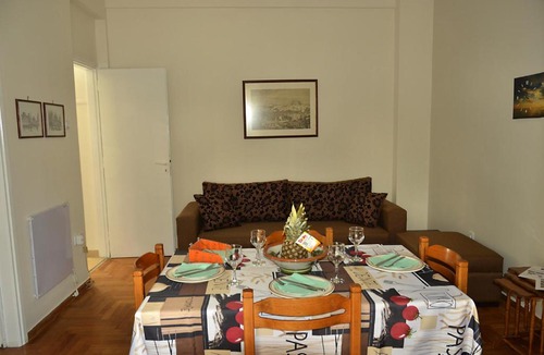 Koukaki Apartment | Aristea's Place