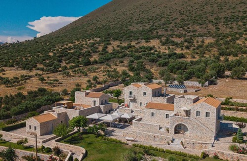 Areopoli Hotel | Armantanis Luxury Suites