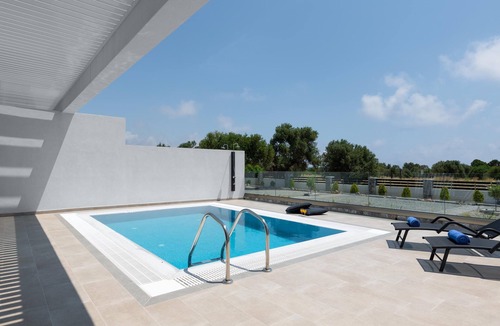 Gennadi Villa | Armonia Suites in Gennadi - Eleni