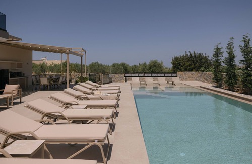 Stavromenos Villa | Aroma Villa, Heated Pool, Gym & Family Play Areas