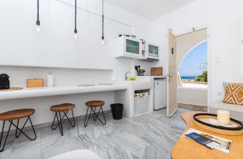 Piso Livadi Apartment | Aspries Suites