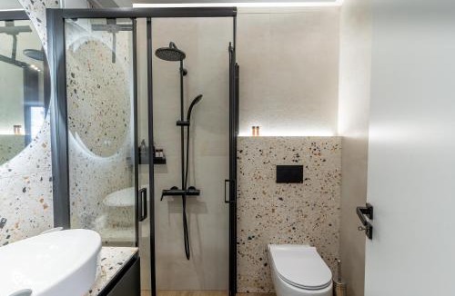Nea Makri House | Athena & Phevos - Seaside View Luxury Studio in Nea Makri
